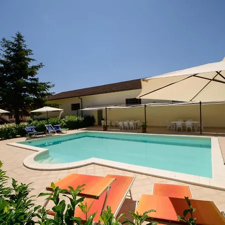 Lejlighed Attractive In With Garden Sassoferrato